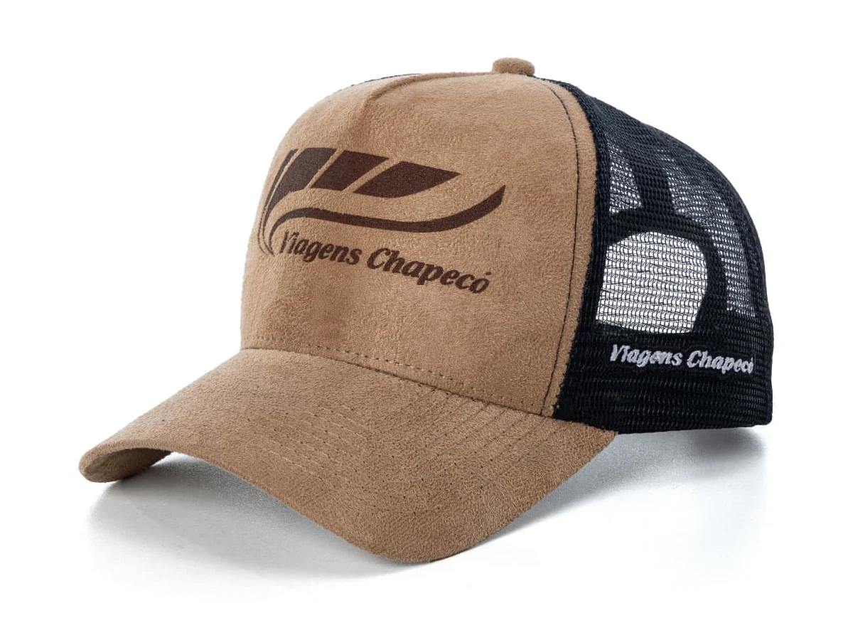 Boné Trucker personalizado com frente estruturada e traseira em tela